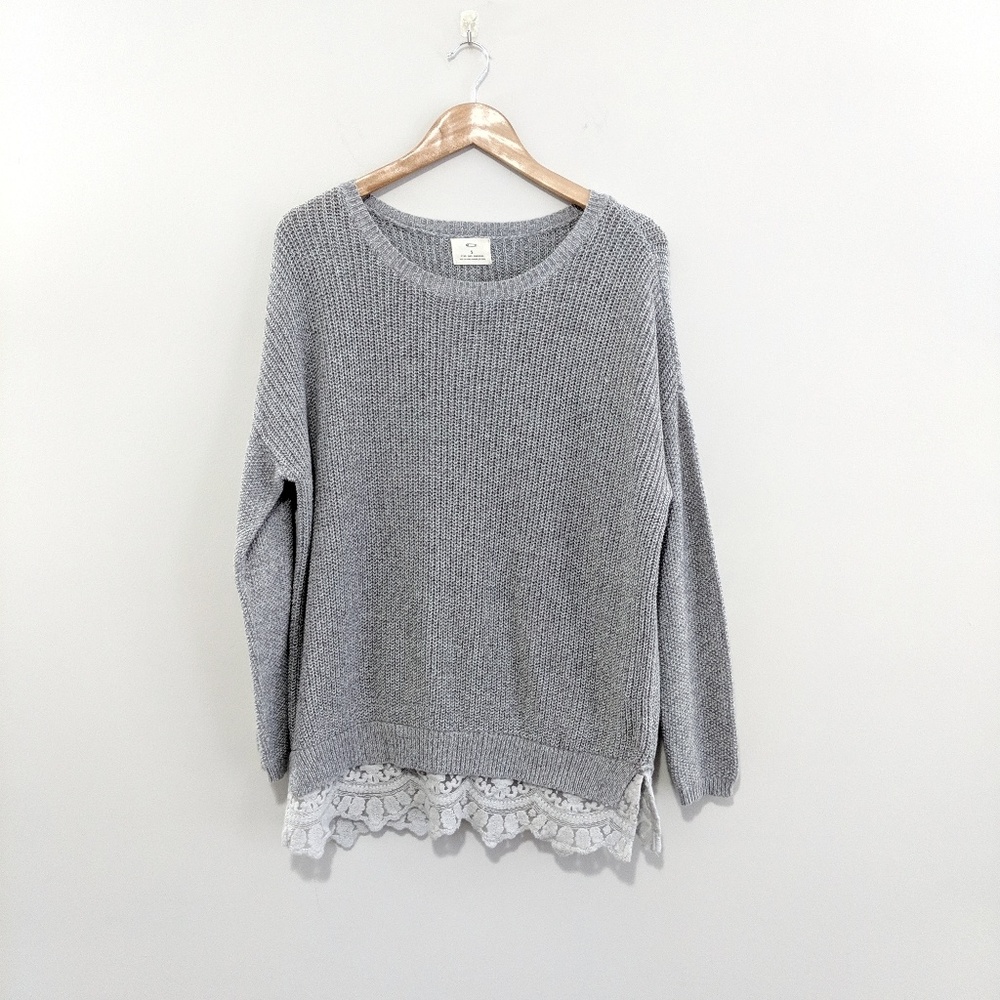 Pins & Needles Gray Sweater Size S